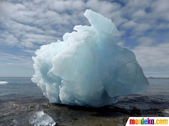  Foto  Fenomena gunung  es  di Greenland mencair akibat 