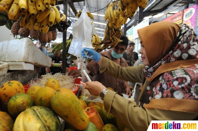 Foto : Sidak Pasar 8 Alam Sutera, Pemkot Tangsel temukan 