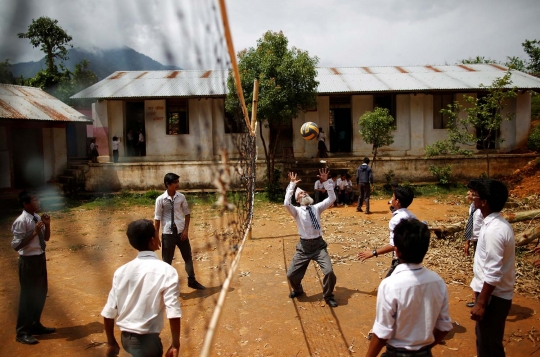 Semangat kakek 68 tahun tempuh pendidikan SMA
