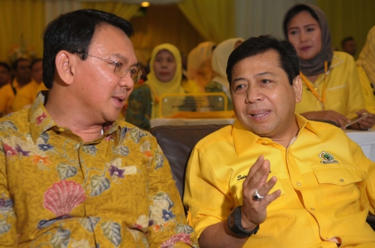 Keakraban Ahok dan Setya Novanto di Musda Golkar