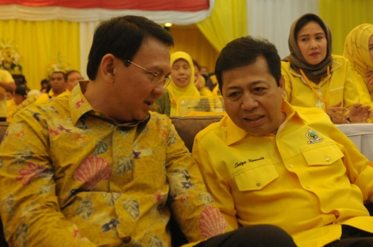 Keakraban Ahok dan Setya Novanto di Musda Golkar