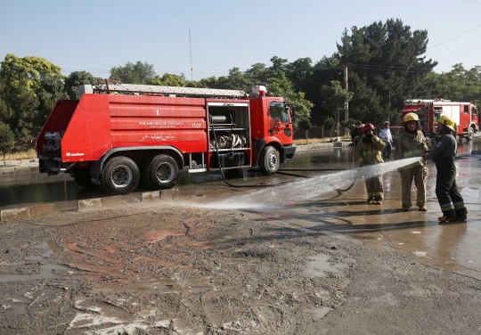 Suasana bom bunuh diri di Kabul yang tewaskan 14 orang