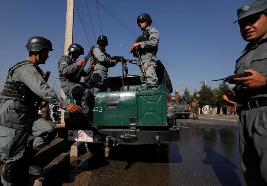 Suasana bom bunuh diri di Kabul yang tewaskan 14 orang