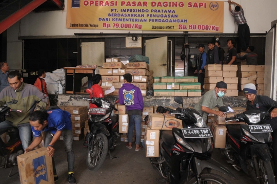 Operasi pasar, importir jual daging sapi Rp 60 ribu