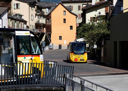 Canggihnya angkutan umum tanpa sopir pertama buatan Swiss