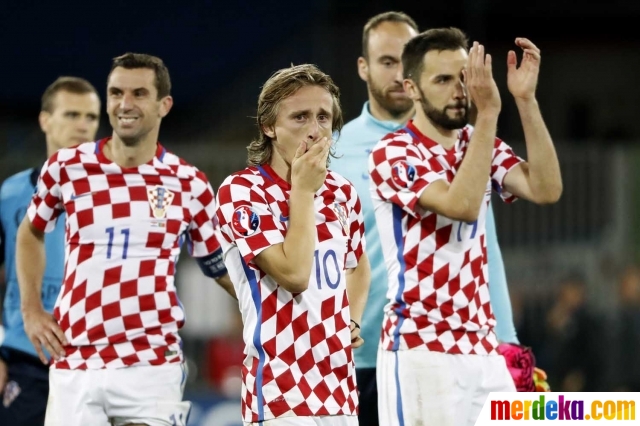 Foto Kesedihan pemain Kroasia tersingkir dari Euro 2020 