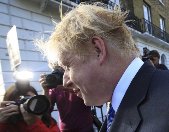 Gaya rambut acak-acakan ala Boris Johnson