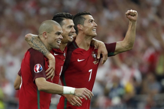 Adu penalti dramatis Polandia vs Portugal