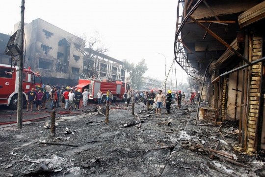 Puluhan orang tewas dalam ledakan bom mobil di Baghdad