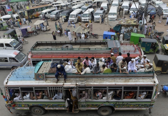 Melihat lebih dekat tradisi mudik warga Pakistan