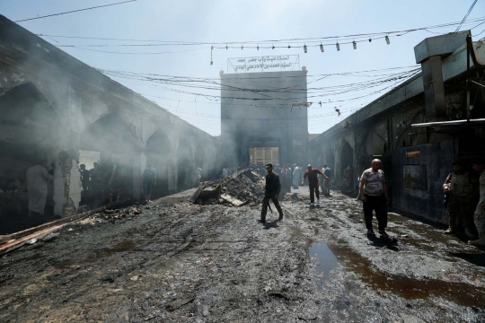 Porak-poranda masjid di Irak dihantam bom, 30 tewas