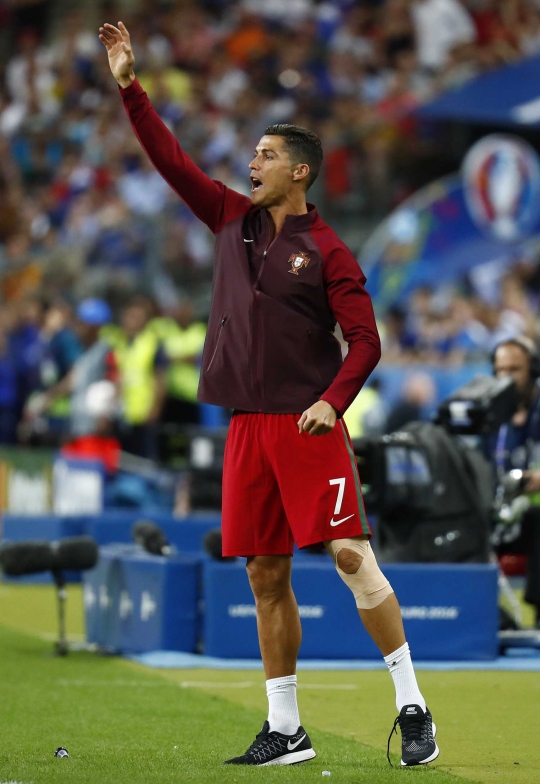 Aksi Ronaldo saat jadi asisten pelatih dadakan
