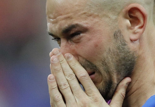 Wajah-wajah sedih para pemain Prancis usai ditekuk Portugal