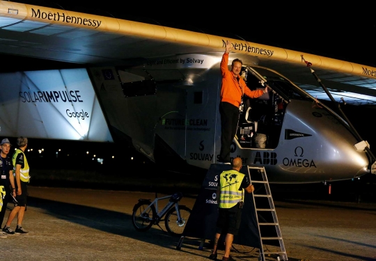 Solar Impulse 2 kembali lanjutkan misi keliling dunia