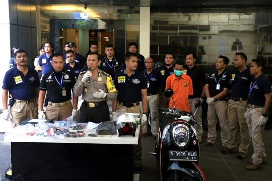 Polisi rilis barang bukti dan tersangka pembunuh Alika di Koja