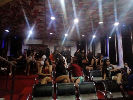 Begini suasana 150 pemandu karaoke di Bali terjaring razia BNN