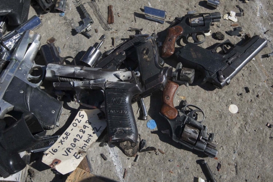 Rekor, polisi Los Angeles musnahkan 7.044 pucuk senjata api