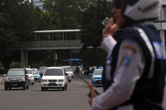 Mulai 27 Juli, sistem ganjil genap resmi diuji coba