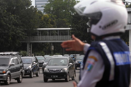 Mulai 27 Juli, sistem ganjil genap resmi diuji coba