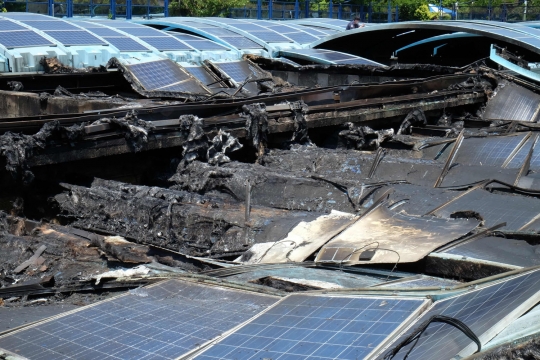 Ekstrem, gelombang panas di Taiwan bikin panel surya terbakar