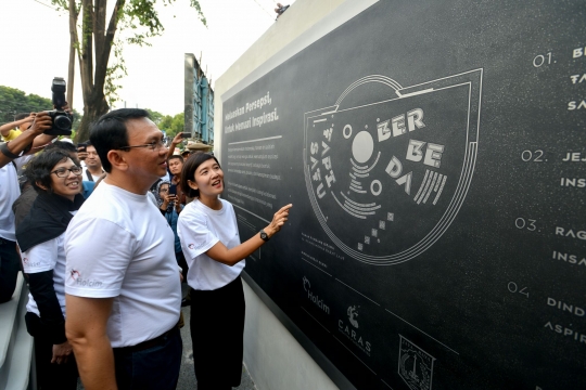 Ahok resmikan Taman Pandang Istana