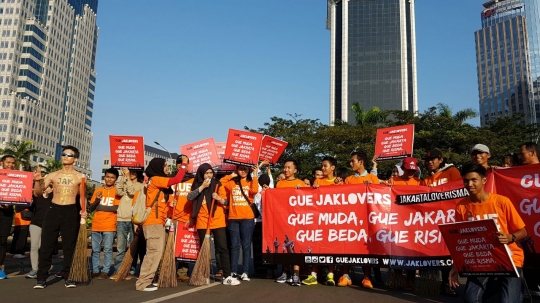 Aksi Jaklovers usung Risma jadi Gubernur DKI Jakarta