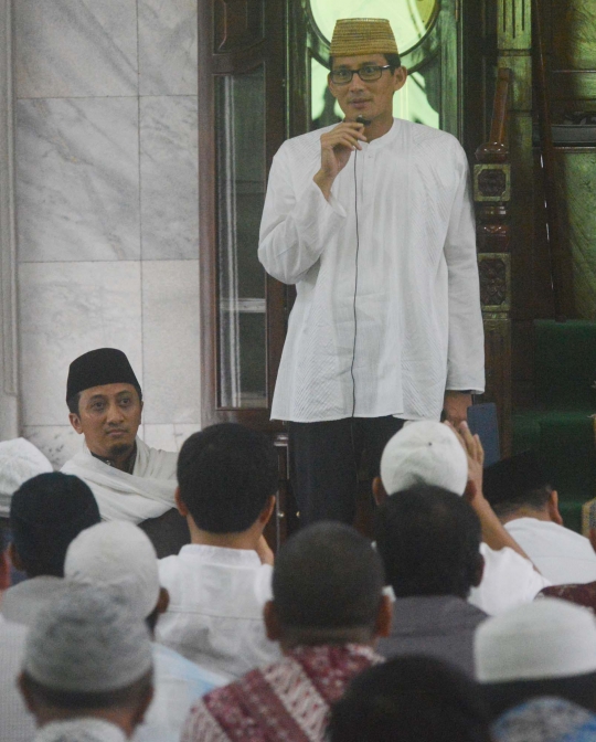 Jumatan di Masjid Baitul Mughni, Sandiago Uno banjir dukungan