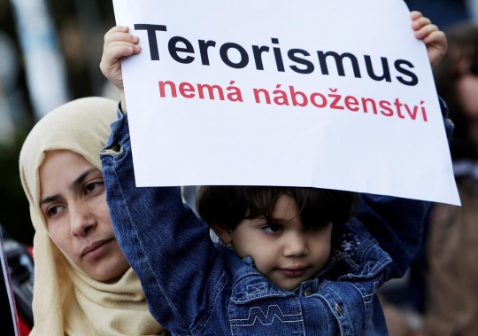 Muslim di Ceko gelar demo anti-terorisme
