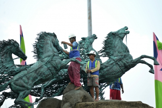 Jelang HUT Kemerdekaan, patung kuda Arjuna Wijaya dipercantik