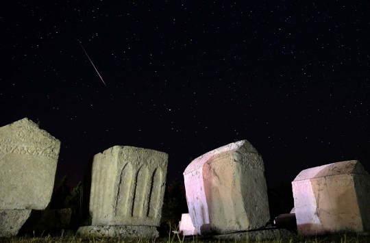 Menyaksikan keindahan hujan meteor Perseid di Bosnia
