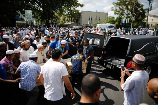 Ratusan muslim AS hadiri upacara pemakaman Imam Masjid New York