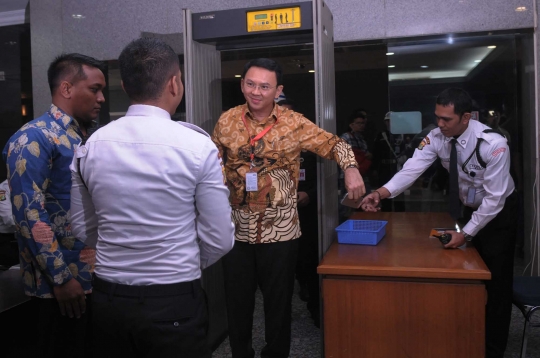 Ahok jalani sidang gugatan cuti di MK