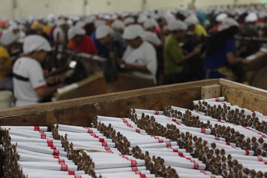 Menengok nasib buruh linting di Malang hadapi kenaikan harga rokok