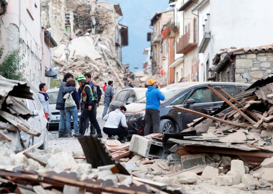 Luluh lantak Italia diguncang gempa 6,2 SR