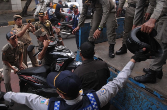 Penertiban PKL dan parkir liar di Kota Tua