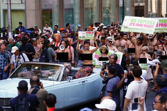 Tuntut kesetaraan gender, wanita di New York gelar parade bugil