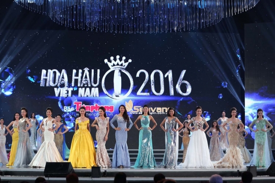 Pesona kecantikan kontestan Miss Vietnam 2016