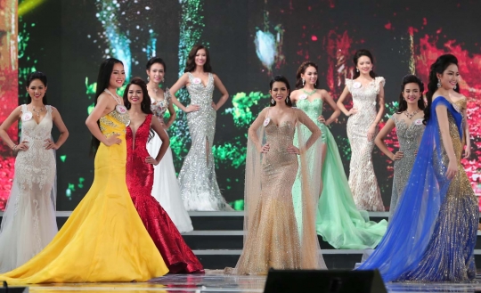 Pesona kecantikan kontestan Miss Vietnam 2016