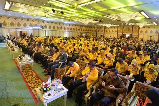 Menperin dan Menkop UKM di peluncuran GKN Golkar