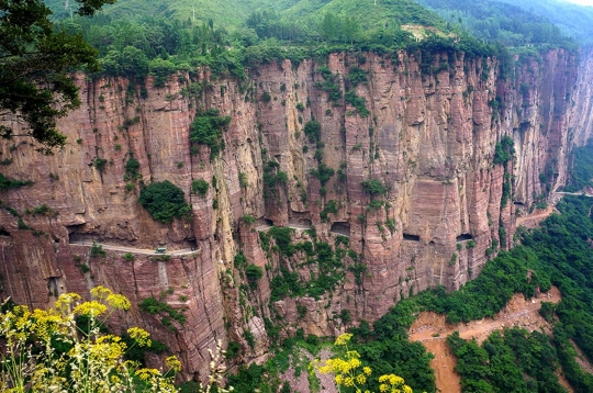 Menelusuri desa paling berbahaya sejagat di China