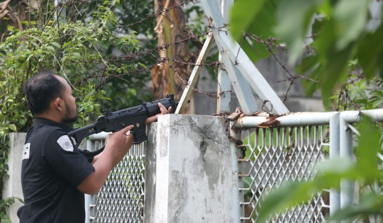Aksi dramatis penyergapan perampok di Pondok Indah