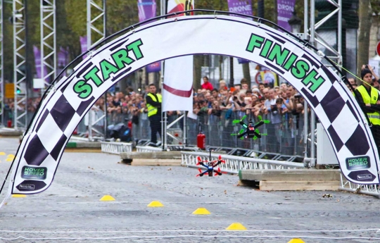 Menyaksikan keseruan Festival Drone pertama kali digelar di Paris