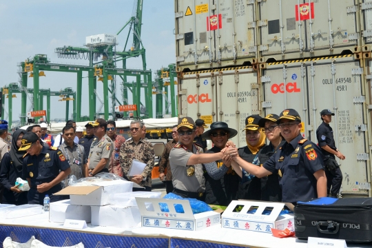 Kompaknya Susi dan Sri Mulyani bongkar penyelundupan di New Priok