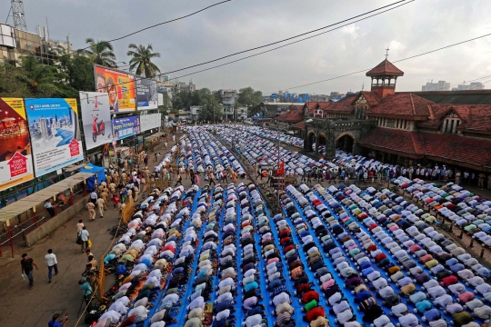 Ribuan muslim di India rayakan Idul Adha hari ini
