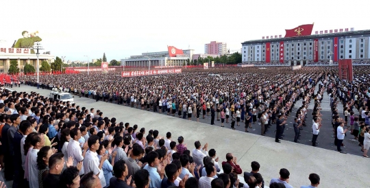 Warga dan militer Korea Utara rayakan keberhasilan uji coba nuklir