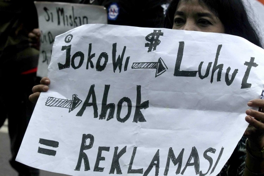 Tolak reklamasi, massa demo tuntut Luhut dipecat