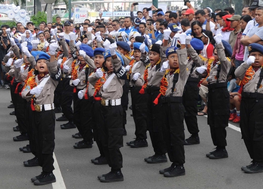 Atraksi polisi cilik meriahkan peringatan HUT ke-61 Lalu Lintas