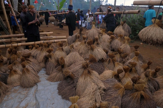 Menyaksikan ritual adat Seren Taun ke-648 di Sukabumi