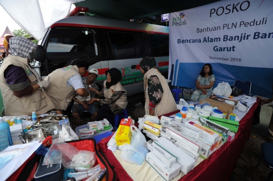 Korban banjir bandang Garut mulai padati posko kesehatan gratis