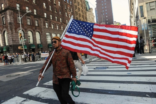 Semarak parade Hari Muslim di New York